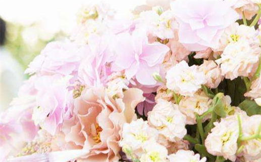 2026年02月02日结婚是否是黄道吉日 办婚礼吉日指南