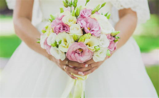 2025年农历十月廿七领证能算好日子吗? 这日子领证好吗