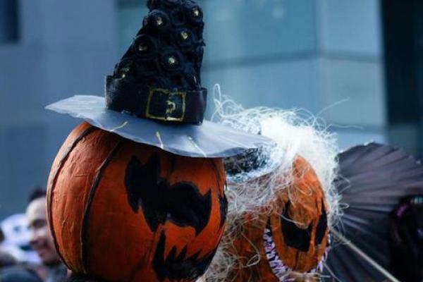 万圣节背后的古老传说与现代节庆文化的融合 万圣节背后的古老传说与现代节庆文化的融合