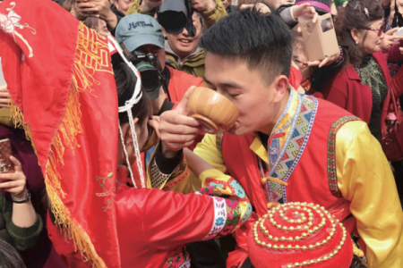 裕固族新年：传统习俗与现代意义的结合