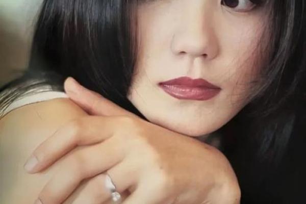 破解王菲命理:从八字看她如何改变命运 破解王菲命理:从八字看她如何改变命运