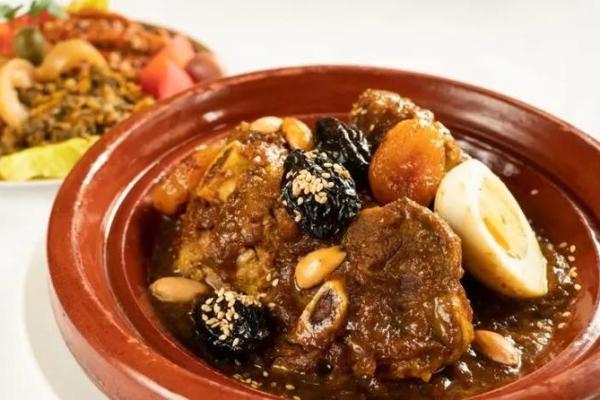 摩洛哥风味的节日餐桌:节庆中的美食与传统 摩洛哥风味的节日餐桌:节庆中的美食与传统