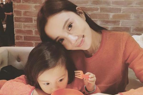 甜馨八字命理解密,命运的改变从这里开始 甜馨八字命理解密,命运的改变从这里开始