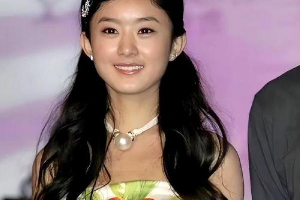 赵丽颖的命运密码:揭秘她八字中的暗藏玄机,能否改变人生轨迹 赵丽颖的命运密码:揭秘她八字中的暗藏玄机,能否改变人生轨迹