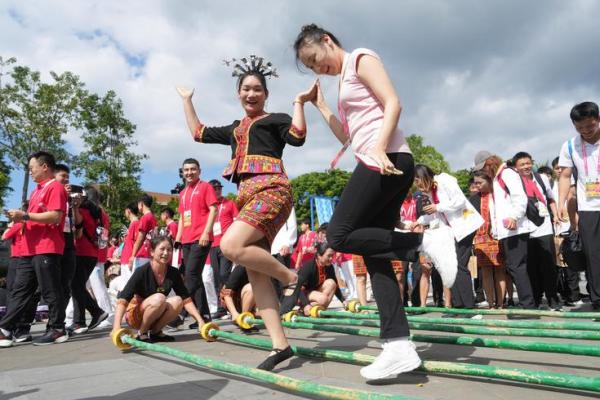 了解少数民族特殊节日中的天文与自然崇拜 了解少数民族特殊节日中的天文与自然崇拜