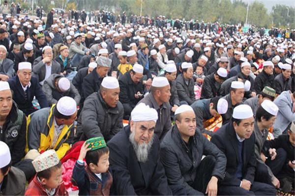 回族开斋节：宗教与饮食习俗交织的传统庆典