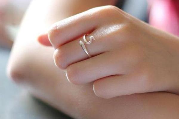 歆字五行格局破解,掌握性格命理,反而能提升人际关系 歆字五行格局破解,掌握性格命理,反而能提升人际关系