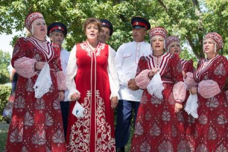 习俗与庆典：走进俄罗斯的传统节日世界