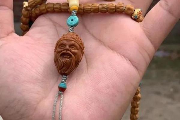 橄榄核五行格局深度解析：揭秘你的性格密码，如何改变命运？