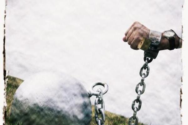 如何打破命运枷锁?八字的逆袭法则 如何打破命运枷锁?八字的逆袭法则