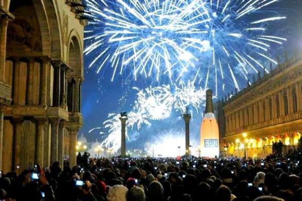 外国节日大全:如何与全球庆祝共同成长 外国节日大全:如何与全球庆祝共同成长