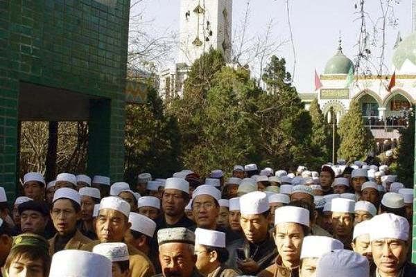 回民传统节日:探寻开斋节的文化与习俗 回民传统节日:探寻开斋节的文化与习俗