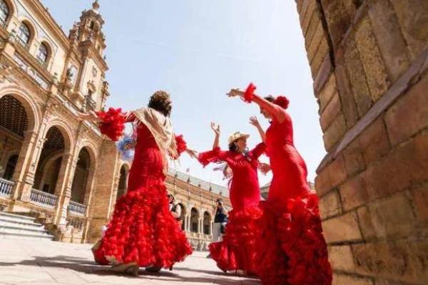 西班牙传统节日对日常生活的深远影响 西班牙传统节日对日常生活的深远影响