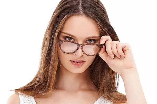 方媛命运密码揭示：你不知道的命理误区，反而可能改变一生