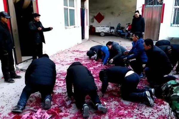 回民节日庆典中的家庭与社区情感纽带